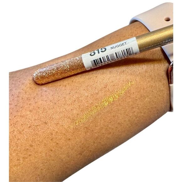 Bundle of Hard Candy Gold Shimmer  Eyeliner: Nugget - Picture 9 of 10